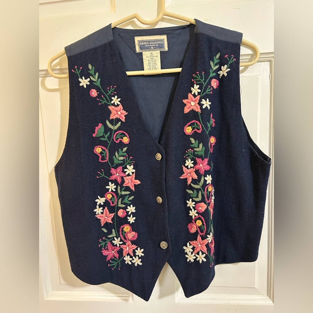 Floral Embroidered Wool and Acrylic & Cotton Vest with Buttons. Sweet stitching!